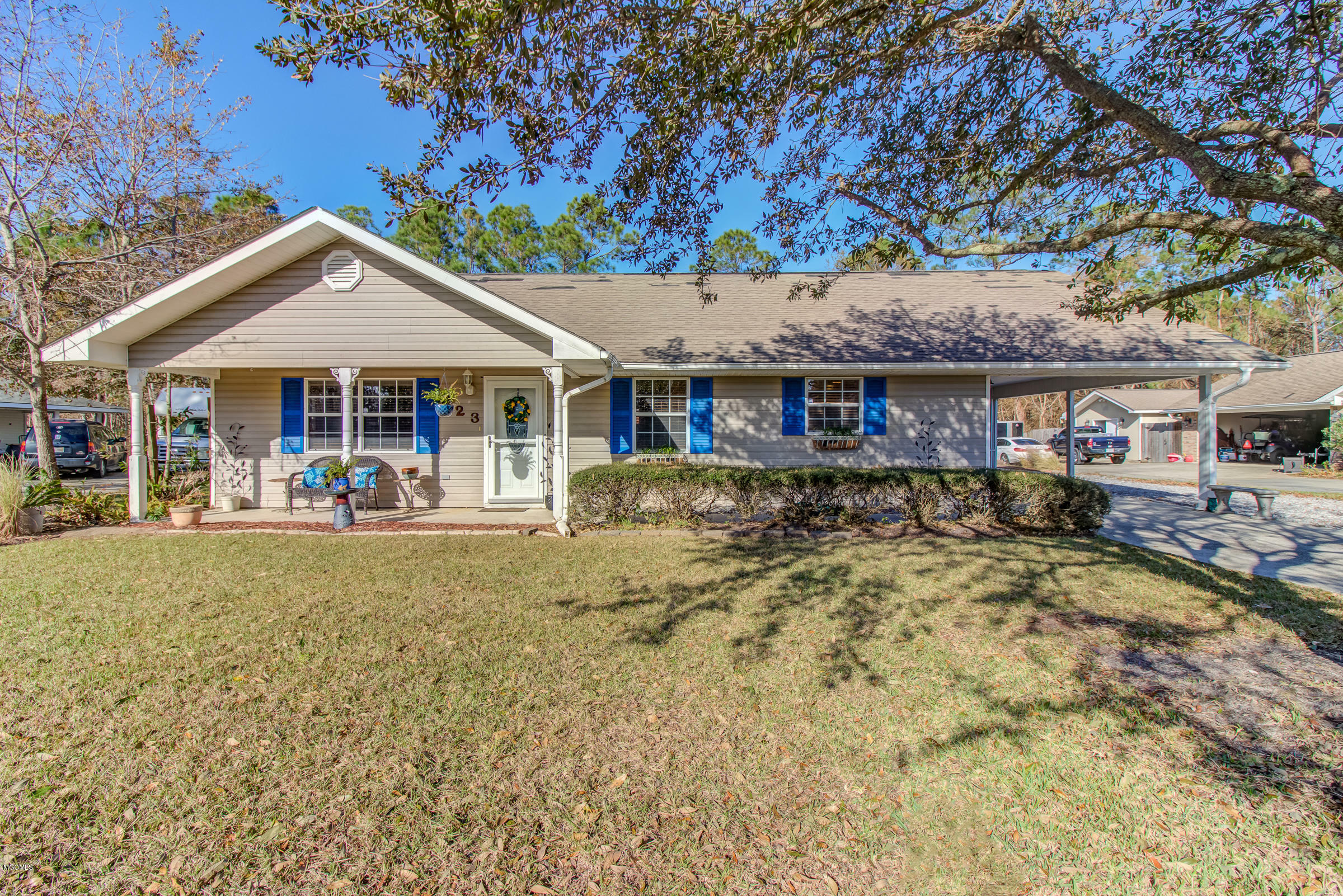 223 Henley Place  Bay Saint Louis MS 39520 photo