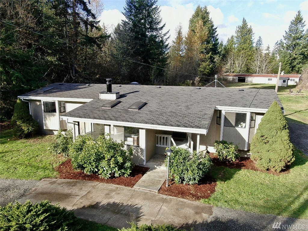 Property Photo:  17036 153rd Ave SE  WA 98597 