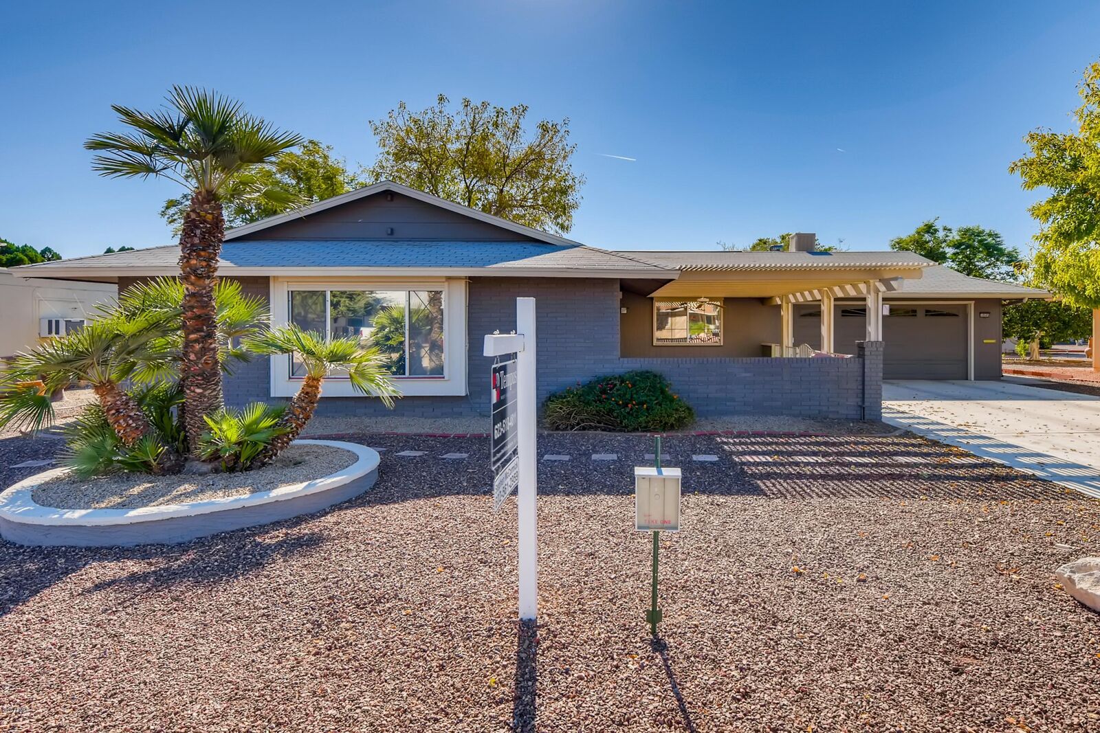 Property Photo: 10505 W Edgewood Drive AZ 85351