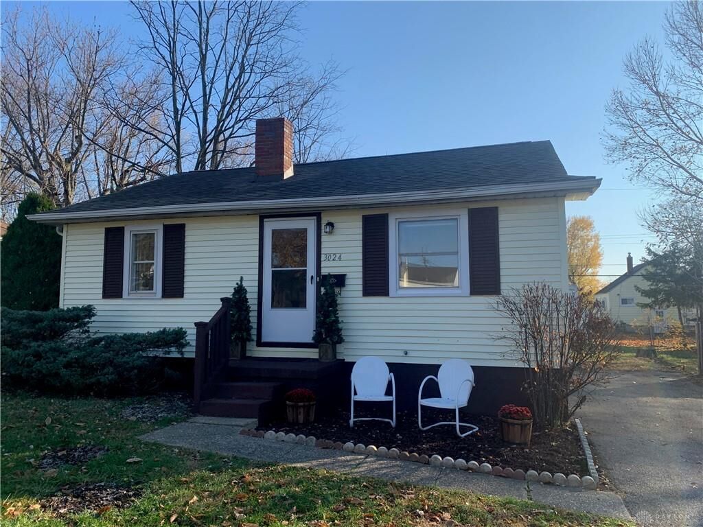 Property Photo: 3024 Hobart Avenue OH 45429