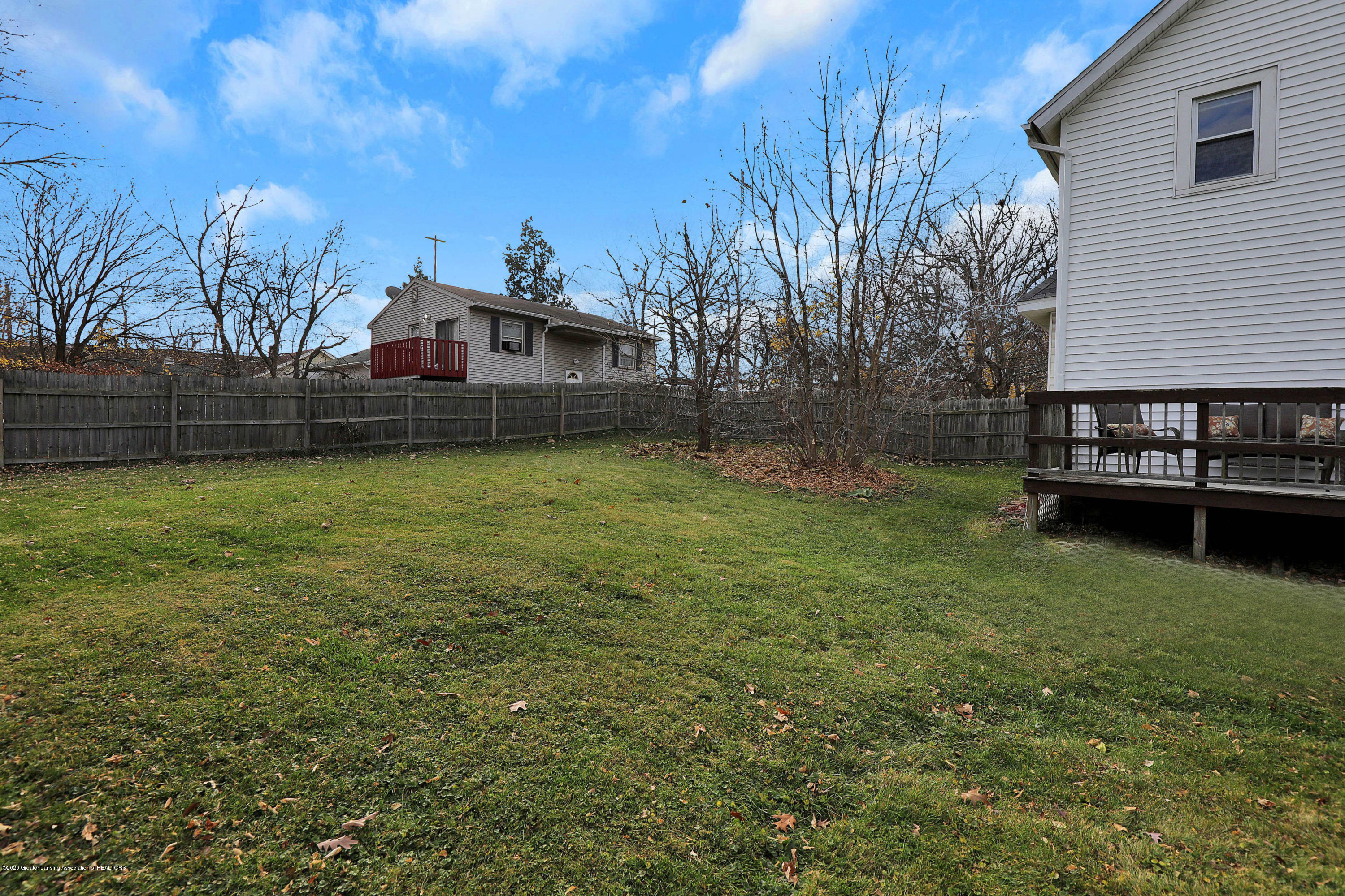 Property Photo:  605 S Holmes Street  MI 48912 