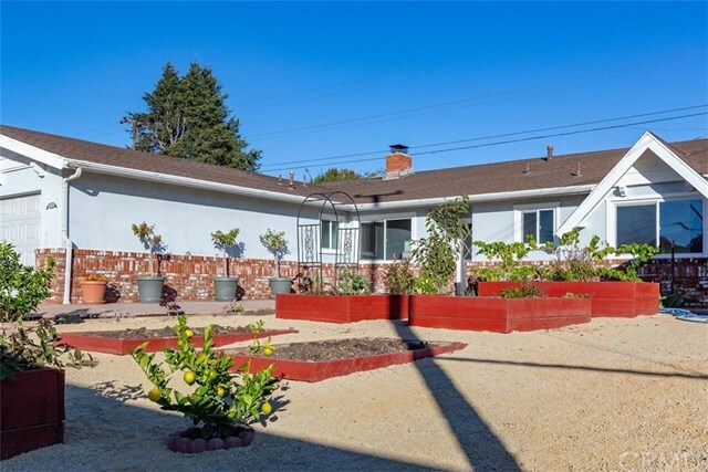 Property Photo:  4632 Laurelwood Drive  CA 93455 