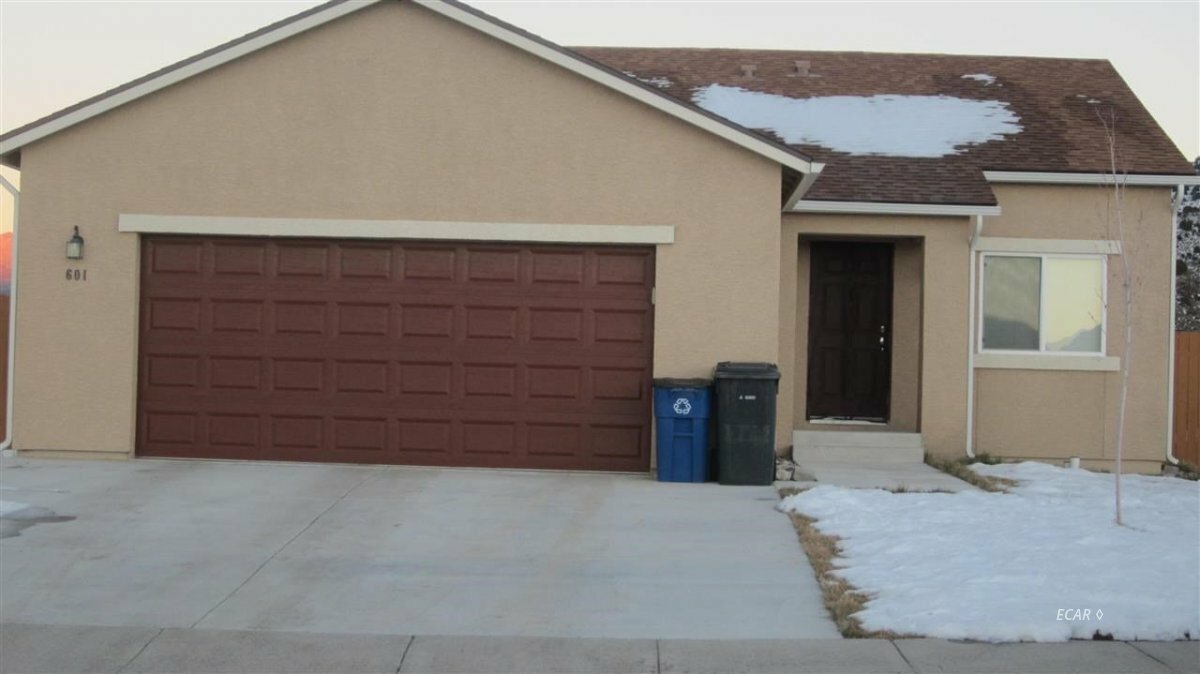 Property Photo:  601 Ridgetop Rd  NV 89316 