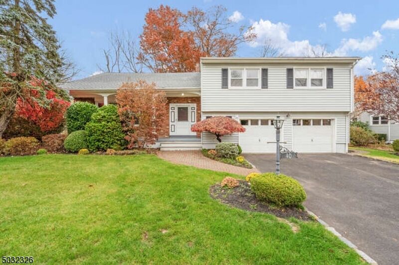 Property Photo:  40 Norwood Rd  NJ 07081 