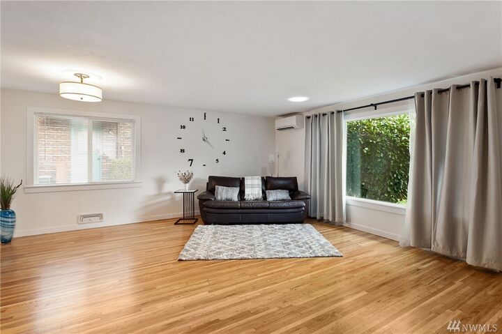 Property Photo: 418 Del Monte Ave WA 98466
