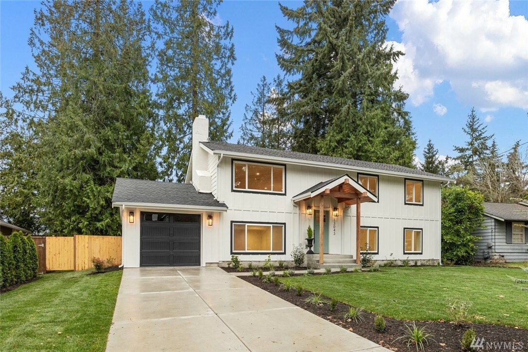 Property Photo: 13043 109th Ave NE WA 98034