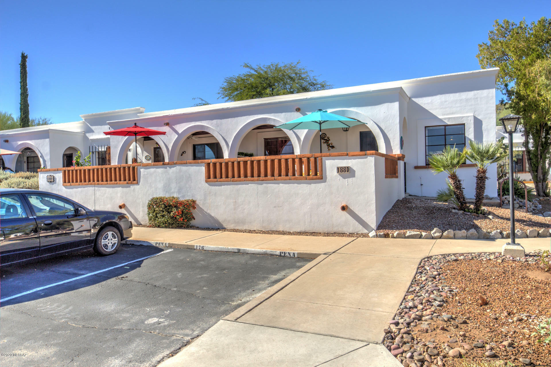 Property Photo:  188 S Paseo Pena D  AZ 85614 