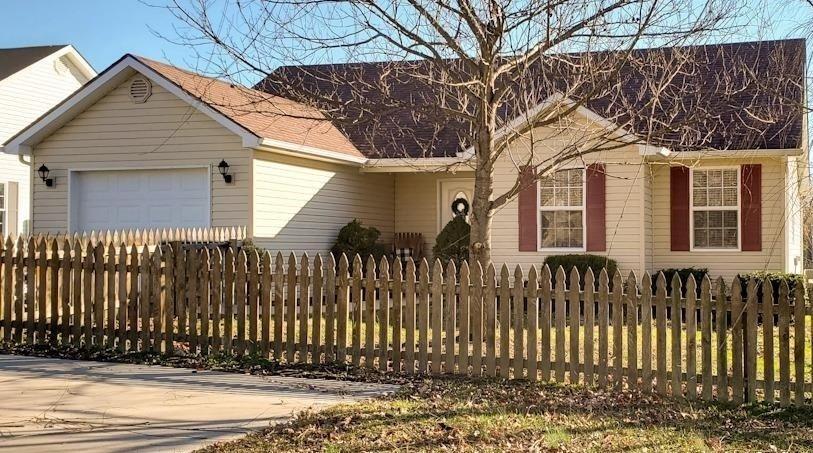 Property Photo:  3606 White Oak Highway  KY 40440 