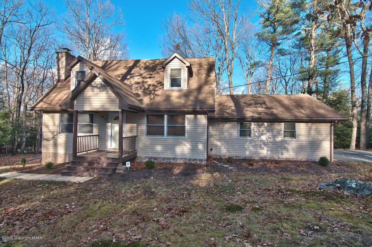 Property Photo:  7286 Moss Drive  PA 18370 