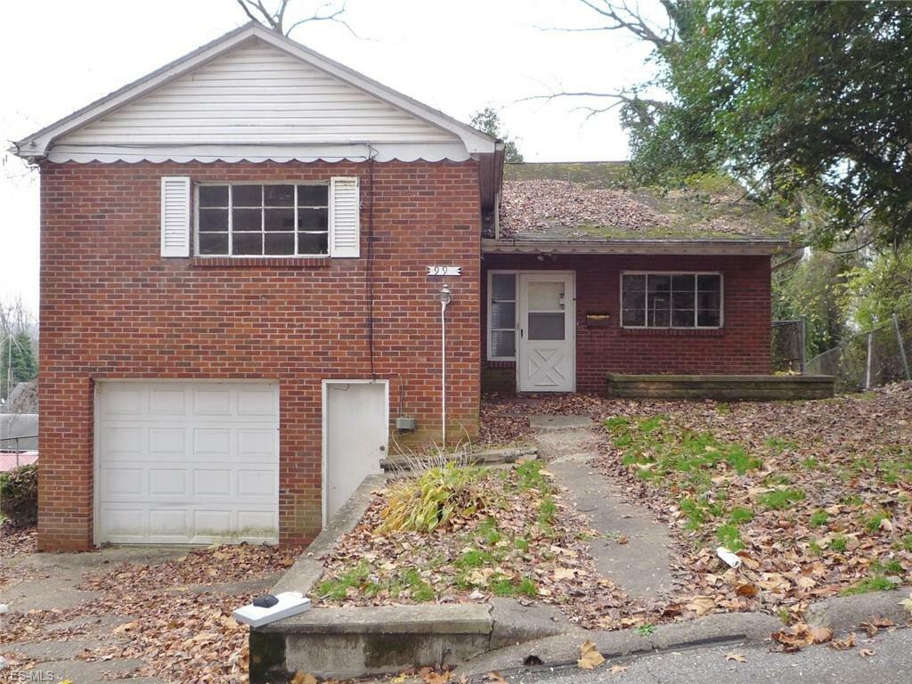 Property Photo:  998 Jackson Avenue  WV 26101 