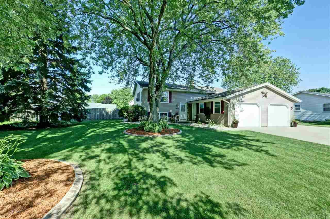 Property Photo:  1190 Goss Avenue  WI 54952 