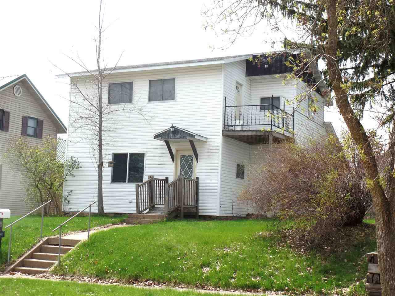 Property Photo:  404 East Street  WI 54452 