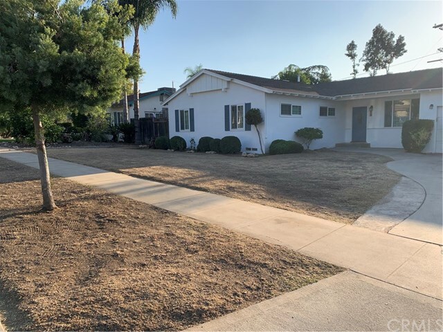 Property Photo: 19 N Michigan Street CA 92373