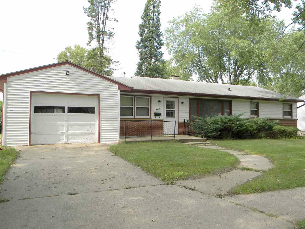 Property Photo:  1622 Chapman Ave  WI 53511 