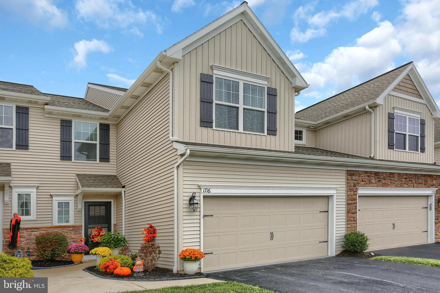 Property Photo: 1716 Haralson Drive PA 17055