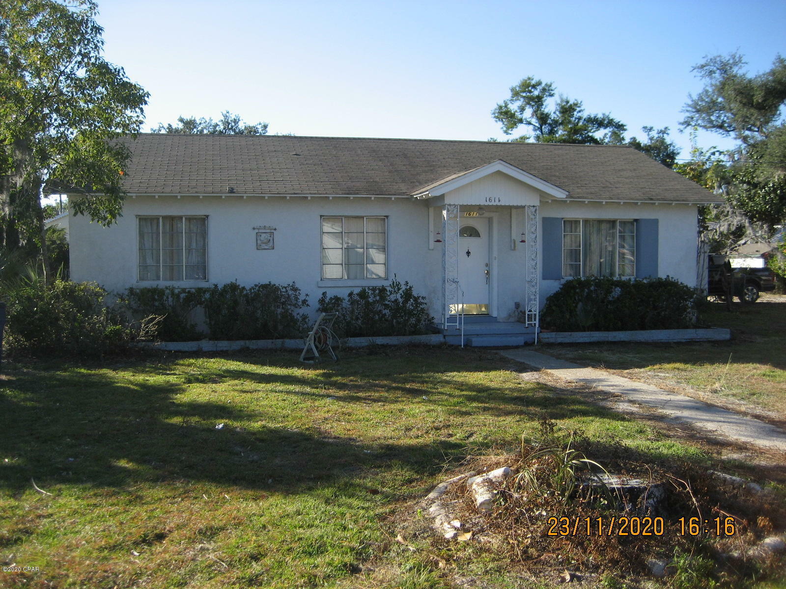 Property Photo:  1611 Louise Avenue  FL 32401 