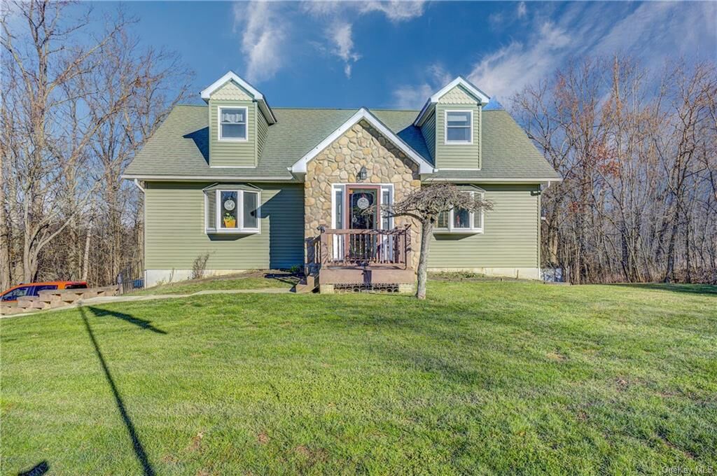 Home for sale in Wallkill 728 Wallkill Avenue, Wallkill, NY 12589