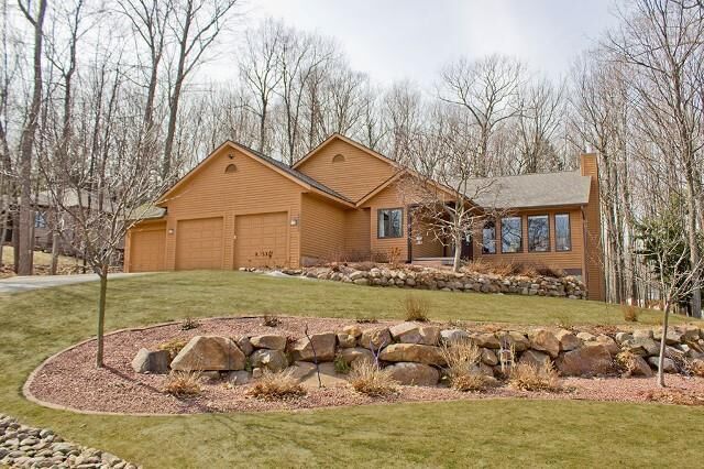 Property Photo:  2904 Mountain Court  WI 54401 