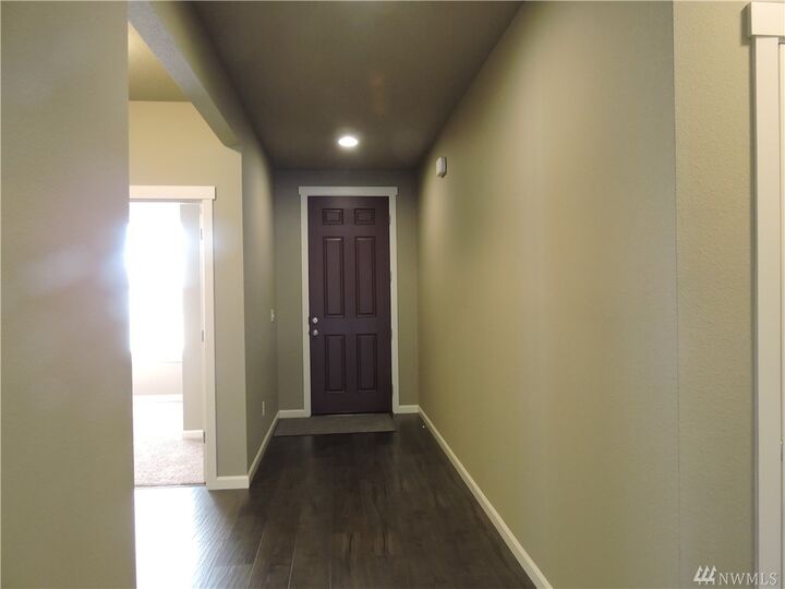 Property Photo:  1117 Hilltop Ave NE  WA 98848 