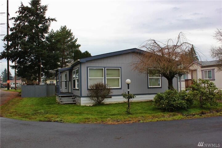 Property Photo: 1205 Marion St 1 WA 98531