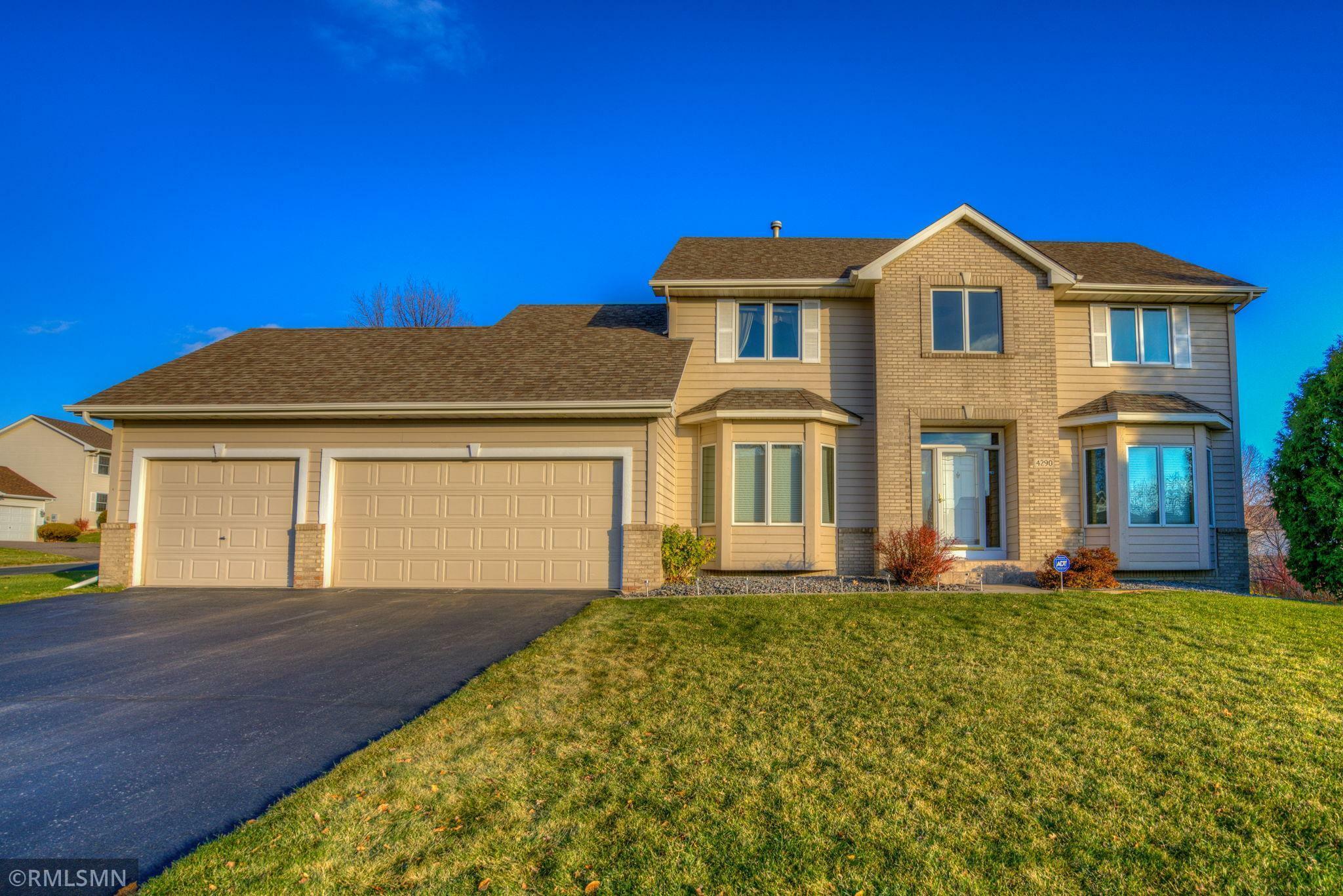 Property Photo: 4290 Cottonwood Lane N MN 55441