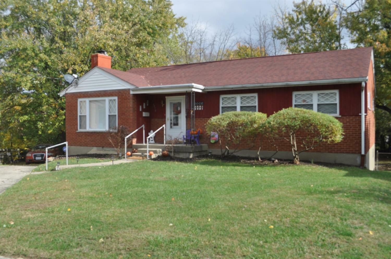 Property Photo: 6490 Monalisa Ct OH 45239