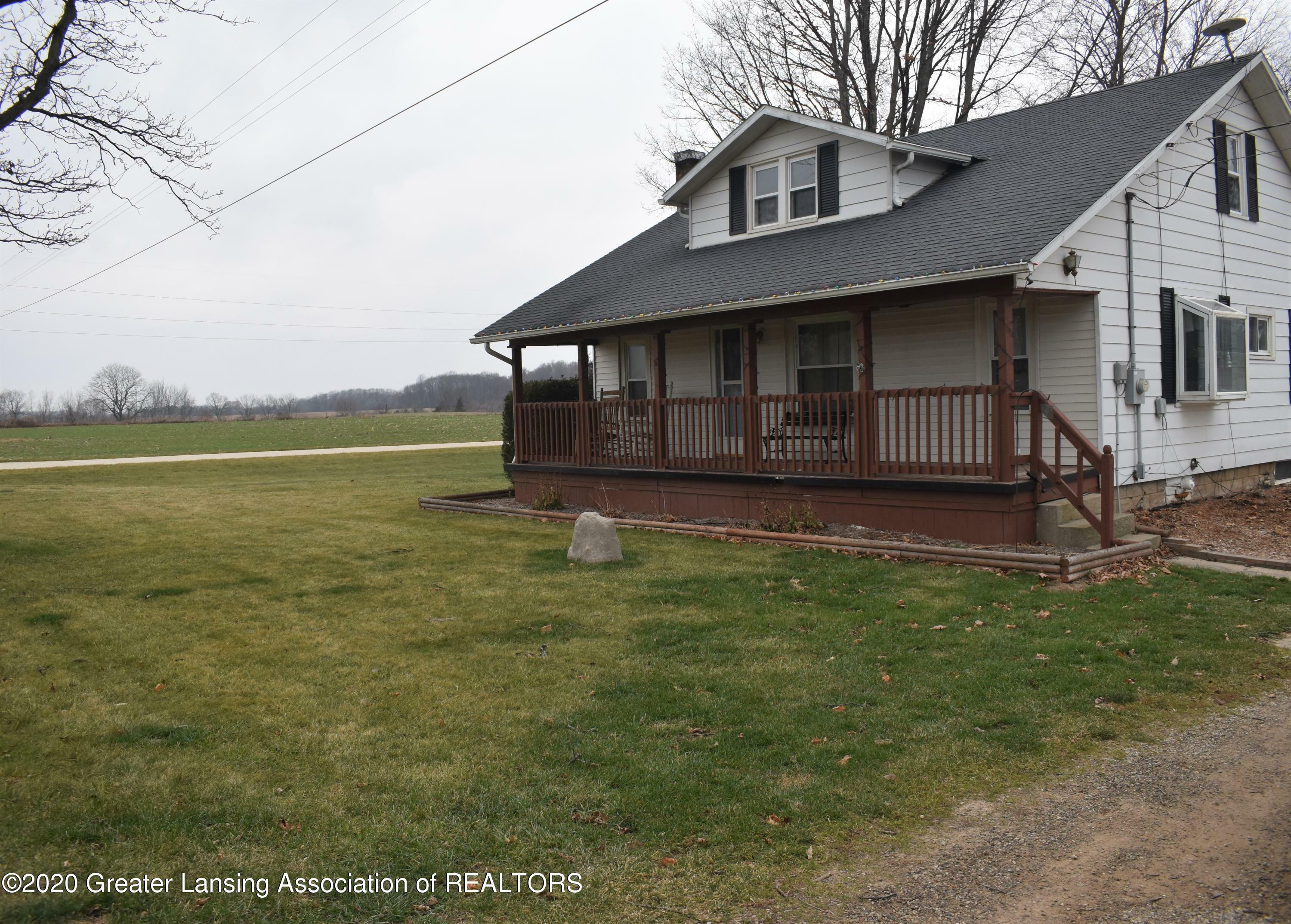 Property Photo:  7869 Barr Road  MI 48875 