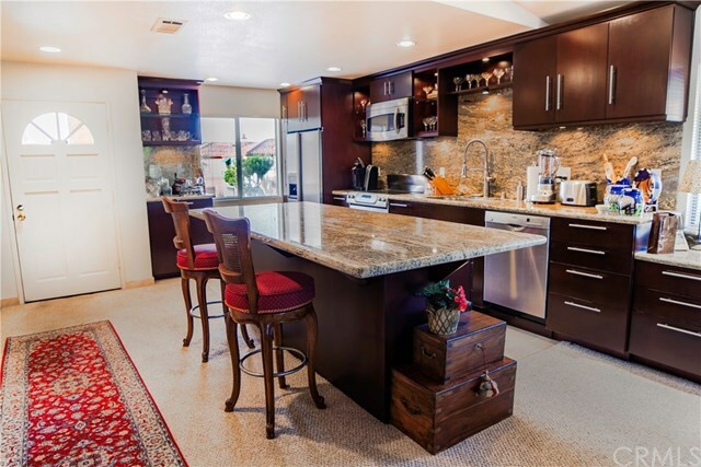 Property Photo: 368 Villa Point Drive CA 92660