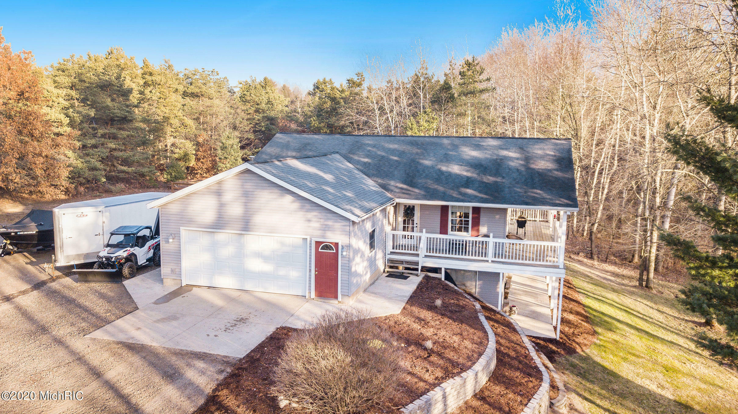 Property Photo:  7297 Rolling Pines Drive  MI 49329 