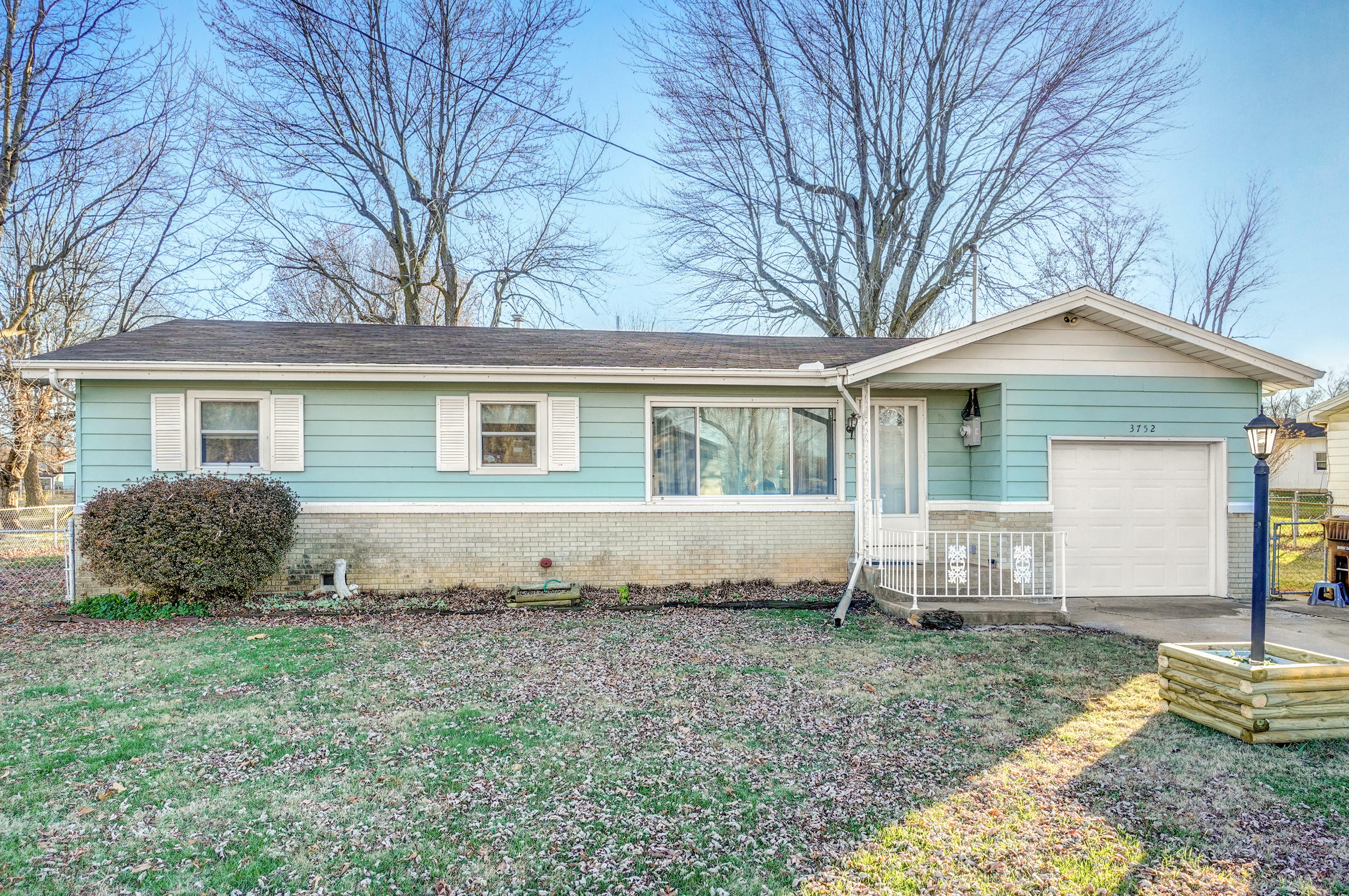 Property Photo:  3752 West Division Street  MO 65803 