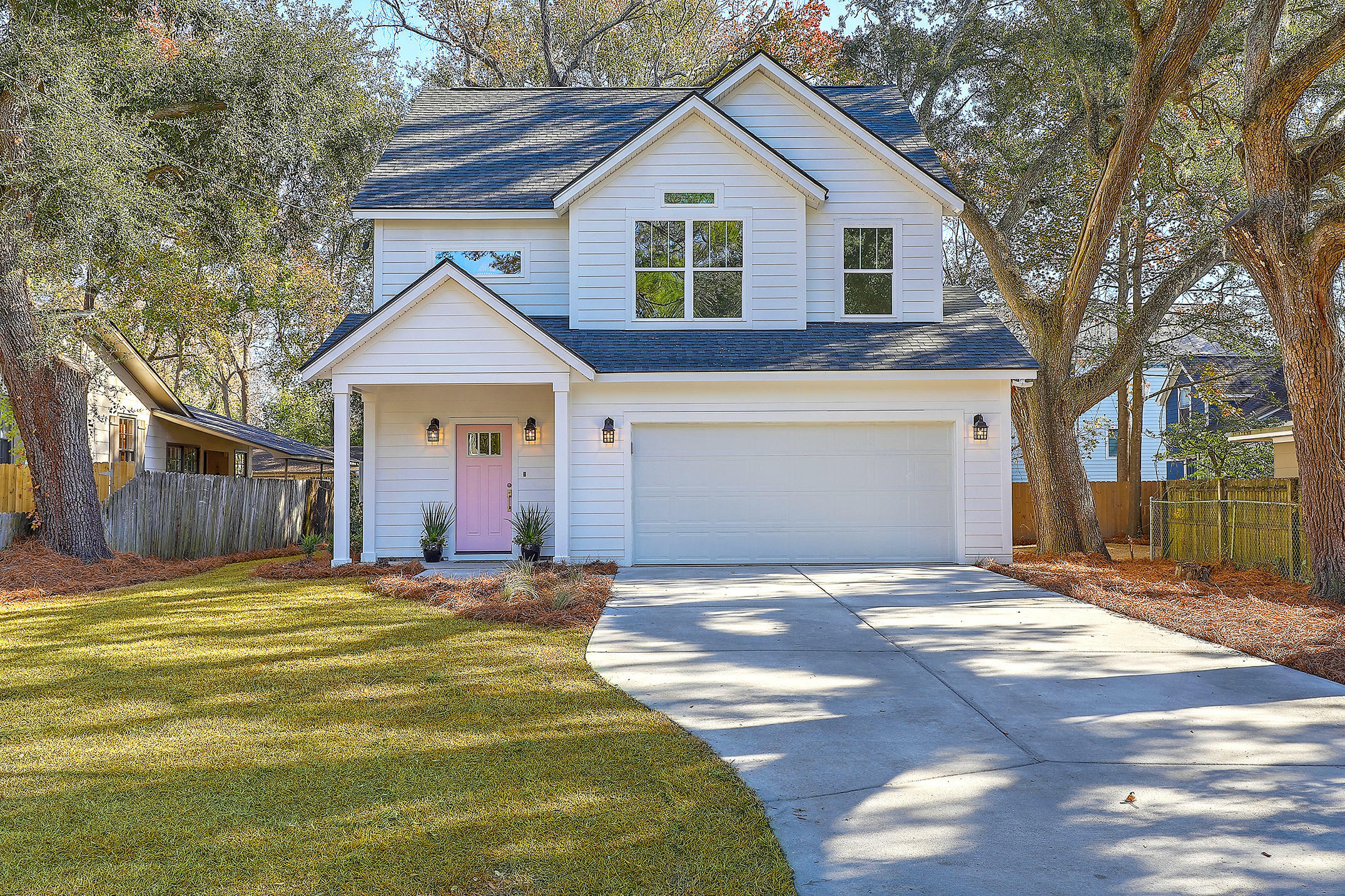 Property Photo: 4412 S Rhett Avenue SC 29405