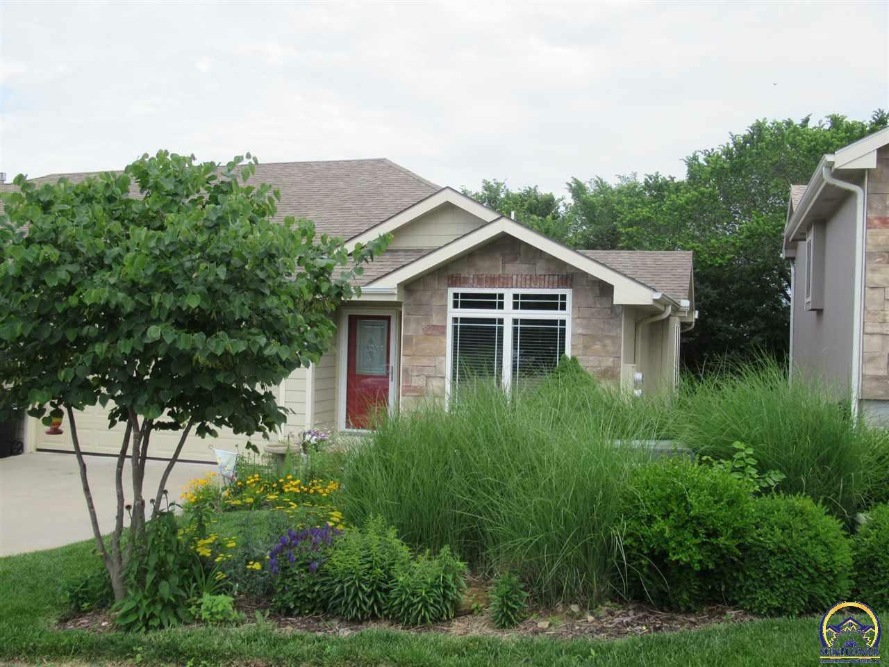 Property Photo:  1126 SW Red Oaks Ct  KS 66615 