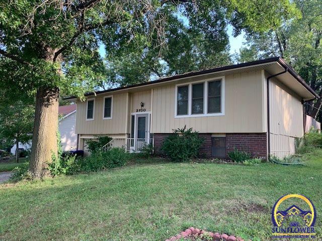 Property Photo: 3700 SW 34th St KS 66614