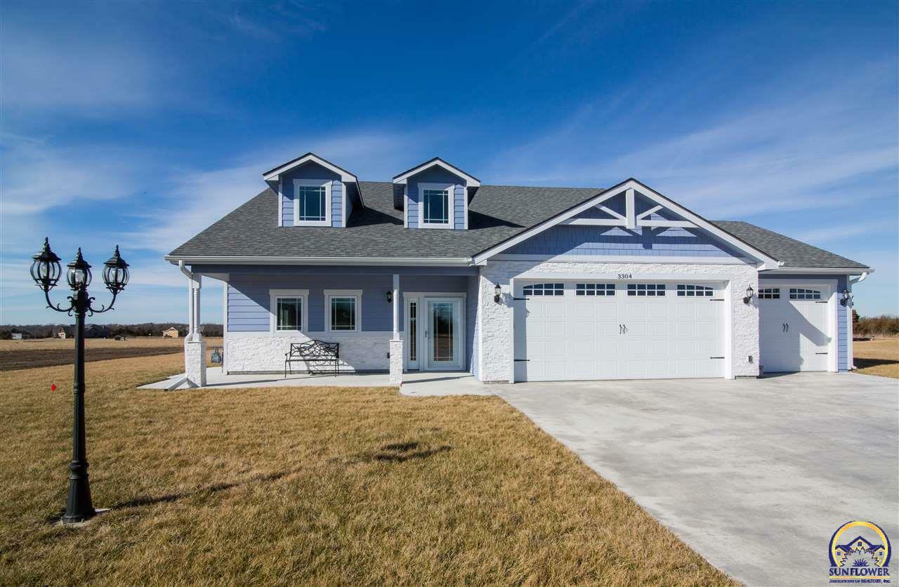 Property Photo:  3304 SE Blackjack Way  KS 66609 