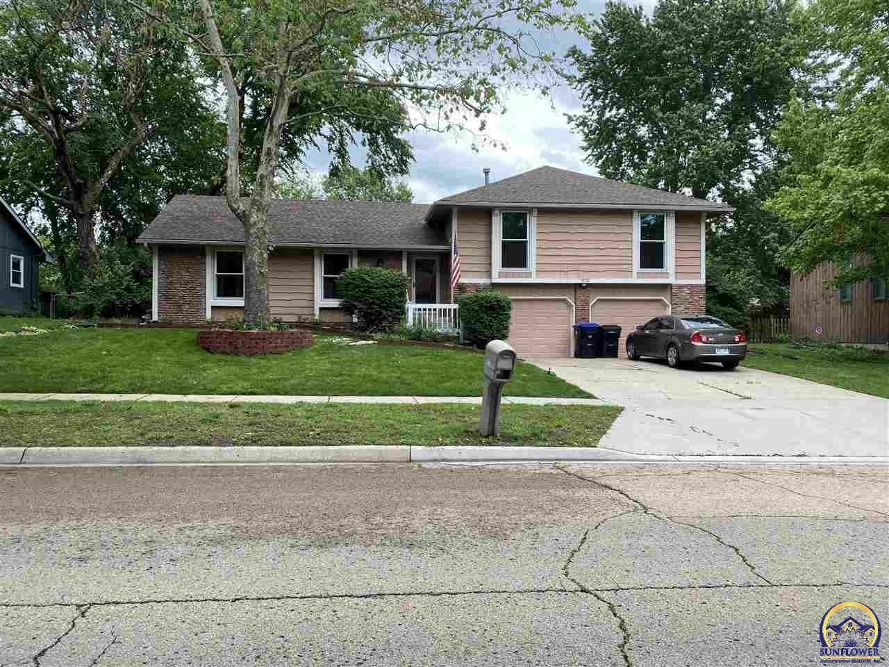 Property Photo:  5830 SW 24th Ter  KS 66614 