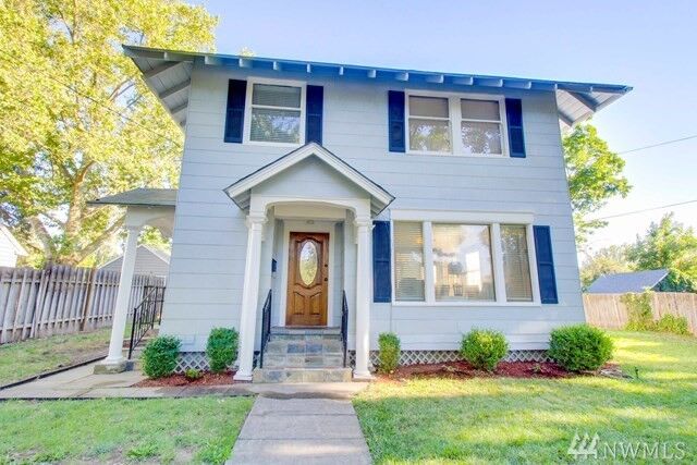 Property Photo:  1046 Boyer Ave  WA 99362 