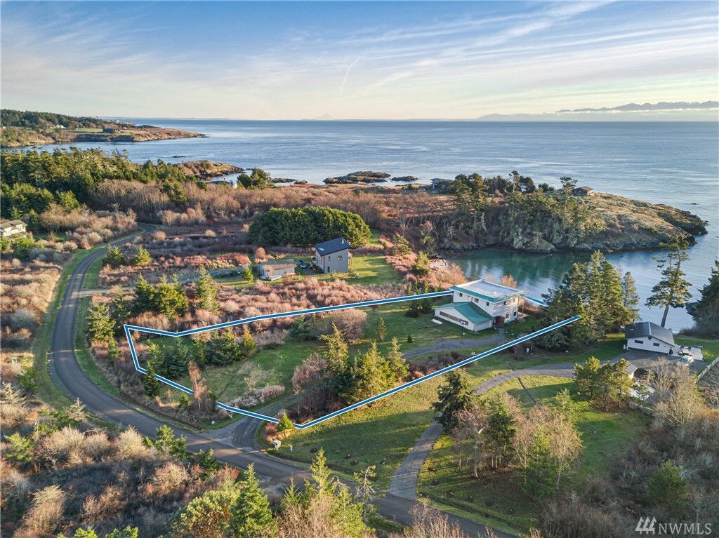 Property Photo: 1148 Kanaka Bay WA 98250