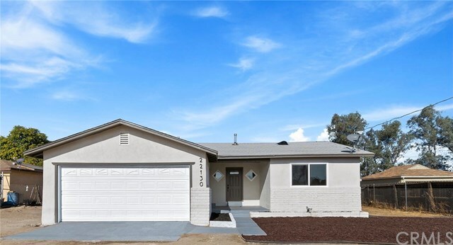 Property Photo:  22130 Ellis Avenue  CA 92570 