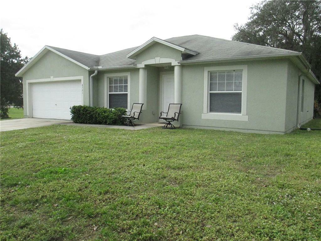 Property Photo:  8721 96th Court  FL 32967 