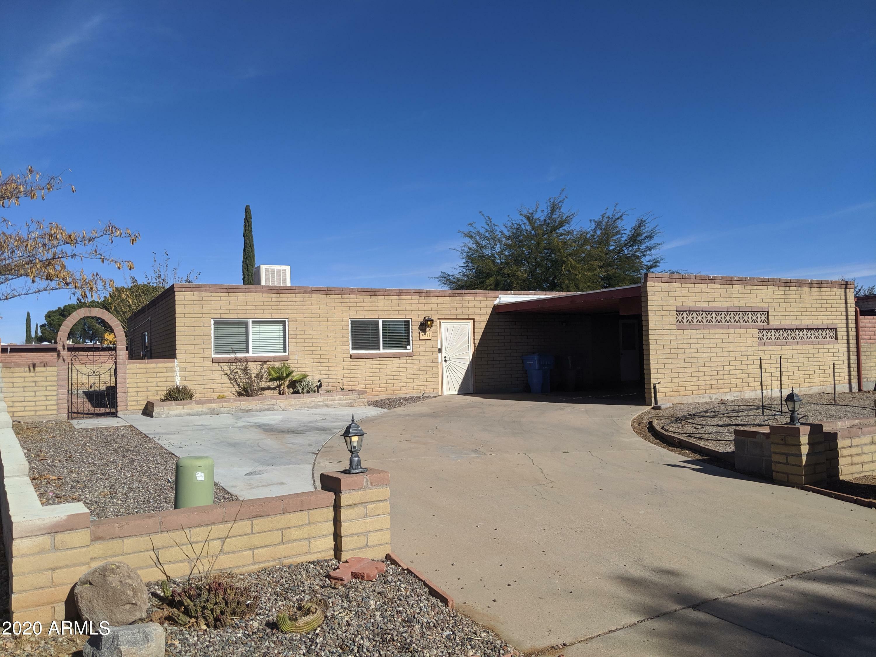 Property Photo:  4717 Paseo Del Rico --  AZ 85635 