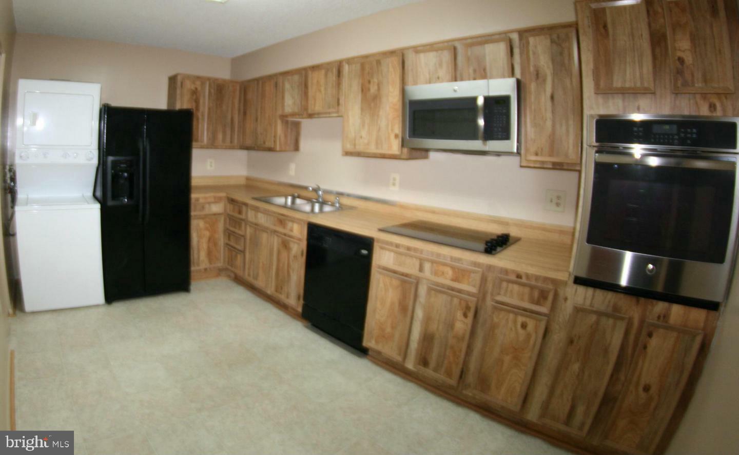 Property Photo:  5902 Mount Eagle Drive 301  VA 22303 