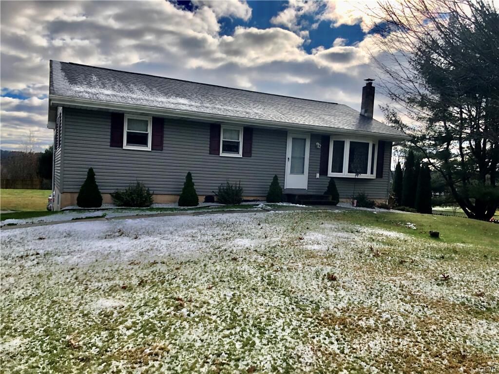 Property Photo:  720 Station Street  PA 18235 