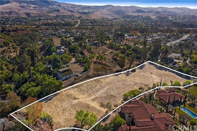 Property Photo: 30752 Fox Run Lane CA 92675