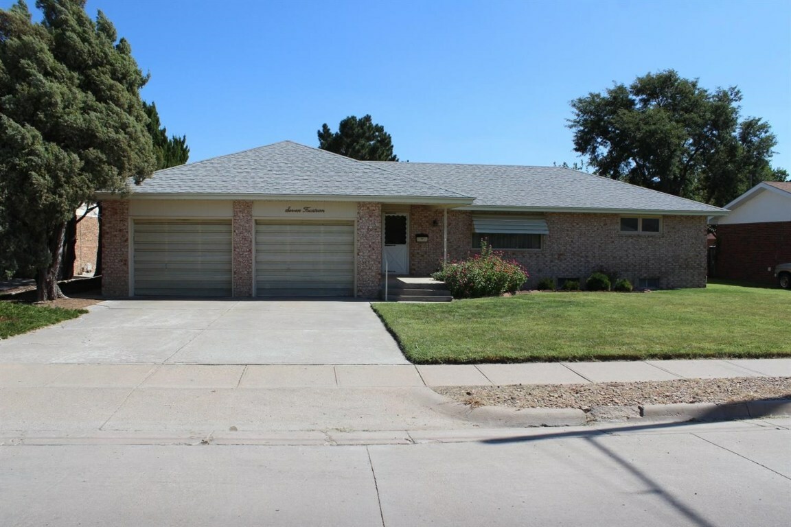 Property Photo:  714 Fleming Street  KS 67846 