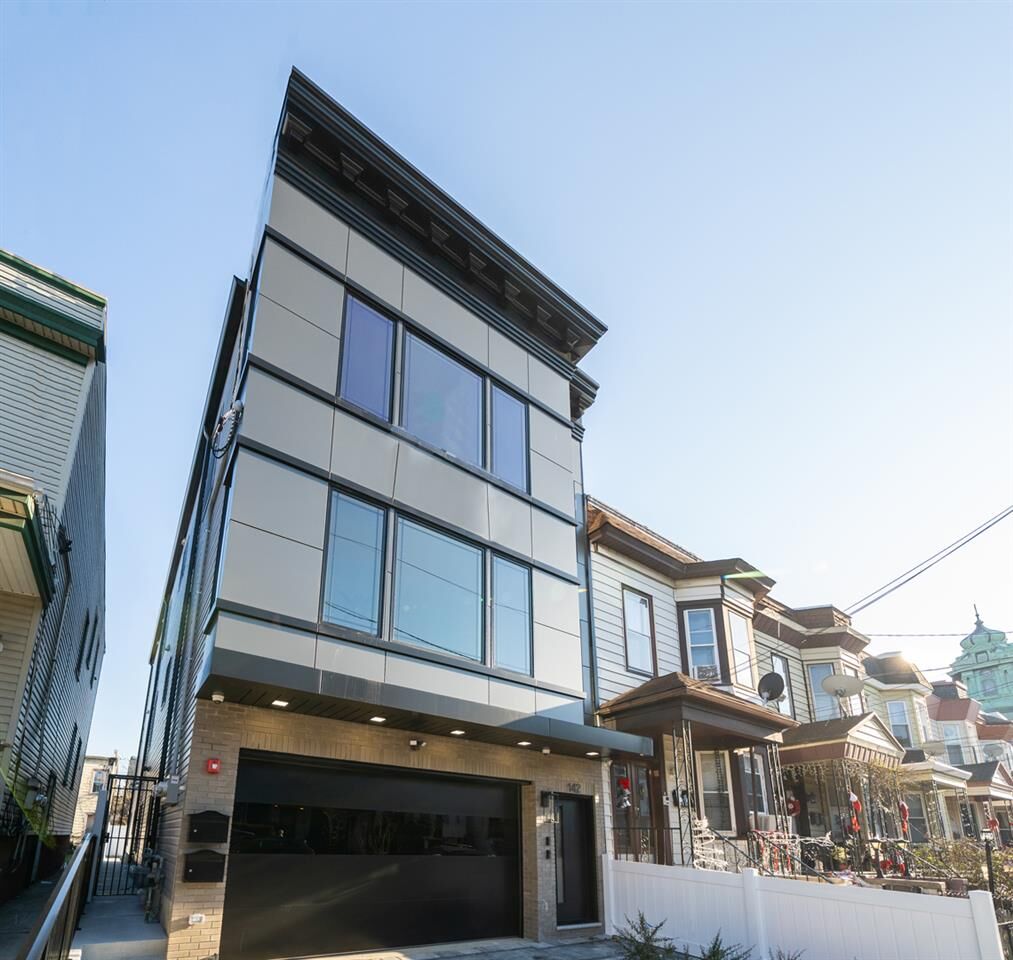 Property Photo:  142 Sherman Ave 2  NJ 07307 