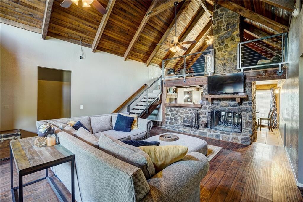 Property Photo:  3825 NE 142nd Circle  OK 73013 