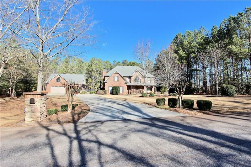 Property Photo:  116 Park Place Drive  GA 30233 