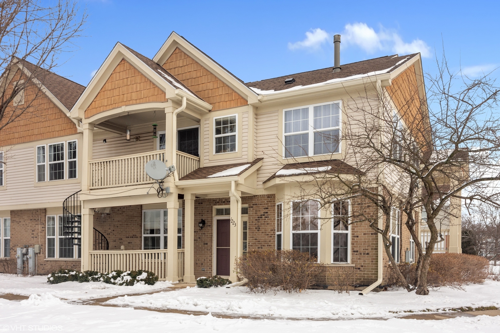 Property Photo: 1223 Georgetown Way 0 IL 60061