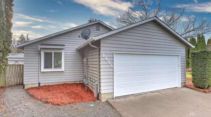 Property Photo: 2603 NE 23rd Place WA 98056