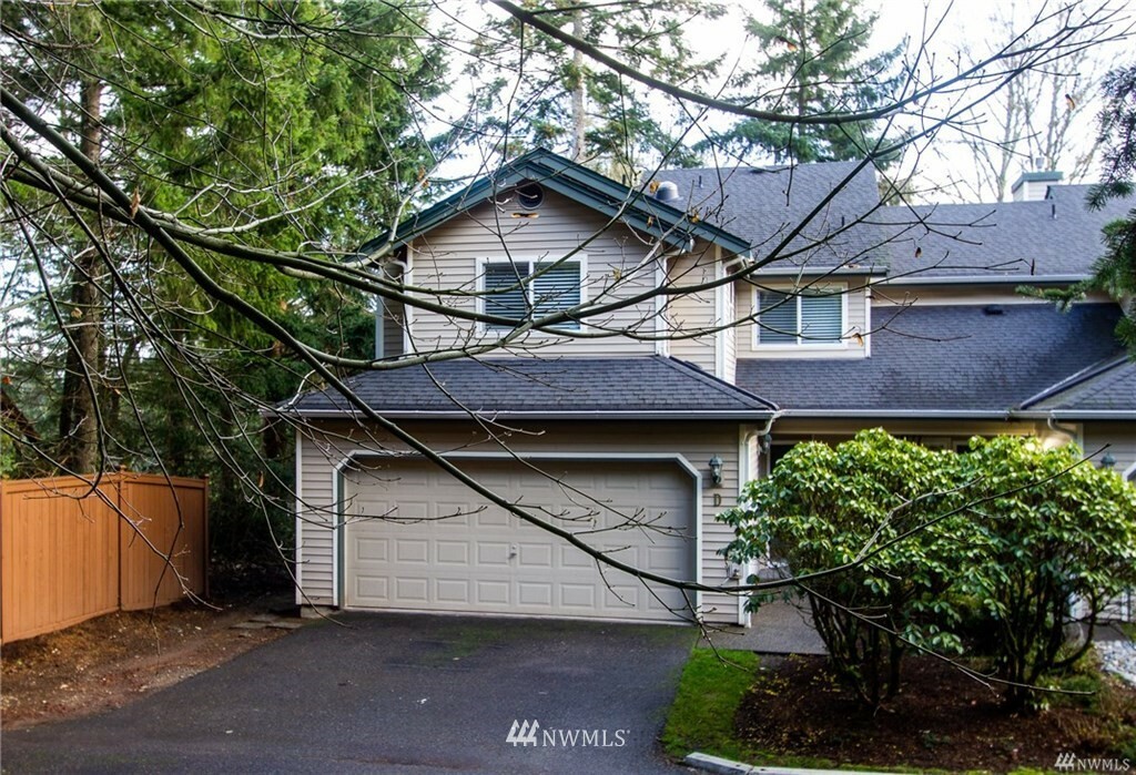 Property Photo:  1717 31st Street Ct NW D  WA 98335 